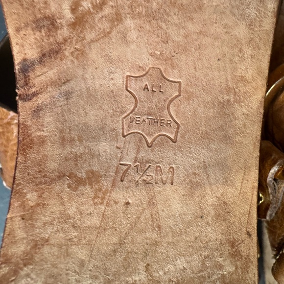 Tory Burch Gold Link Chain Thong Leather Sandals. Size 7.5M - Picture 9 of 12